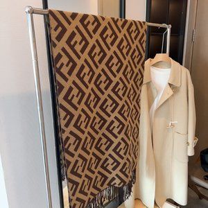 💎✨AUTHENTIC✨💎Fendi scarf